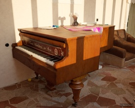 LWF: Piano room [WIP 43]